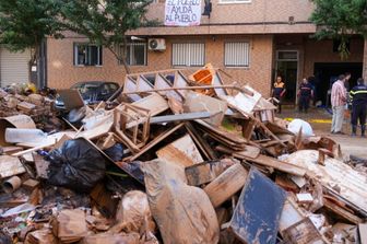 Valencia in allerta per il pericolo di epidemie