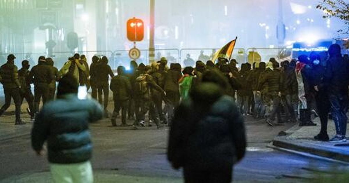 アムステルダムでイスラエルファンが親パレスチナ団体に襲撃された。ネタニヤフ首相、救援機２機を派遣