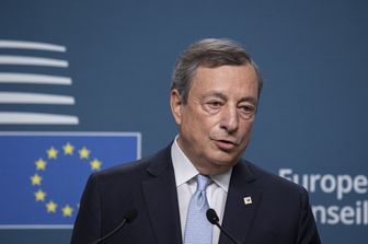 Draghi, "la Ue dovrà negoziare con Trump"