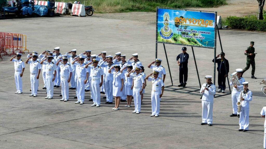 La nave Vespucci in Thailandia