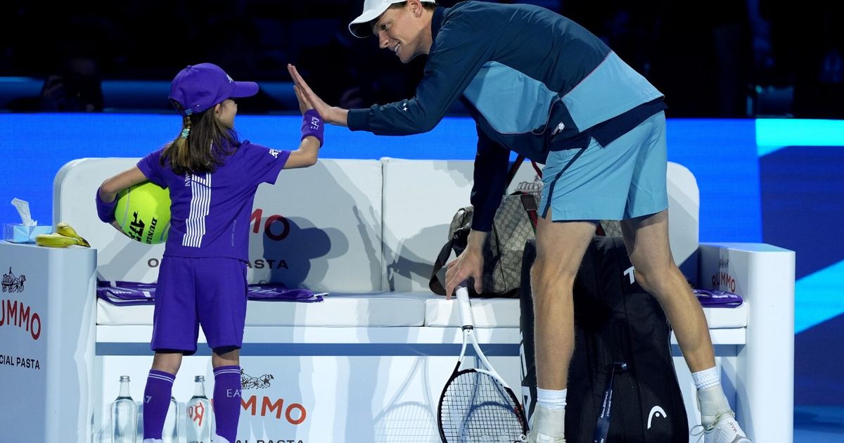 Sinner già in semifinale Atp Finals, la sfida con Medvedev vale il primo posto nel girone