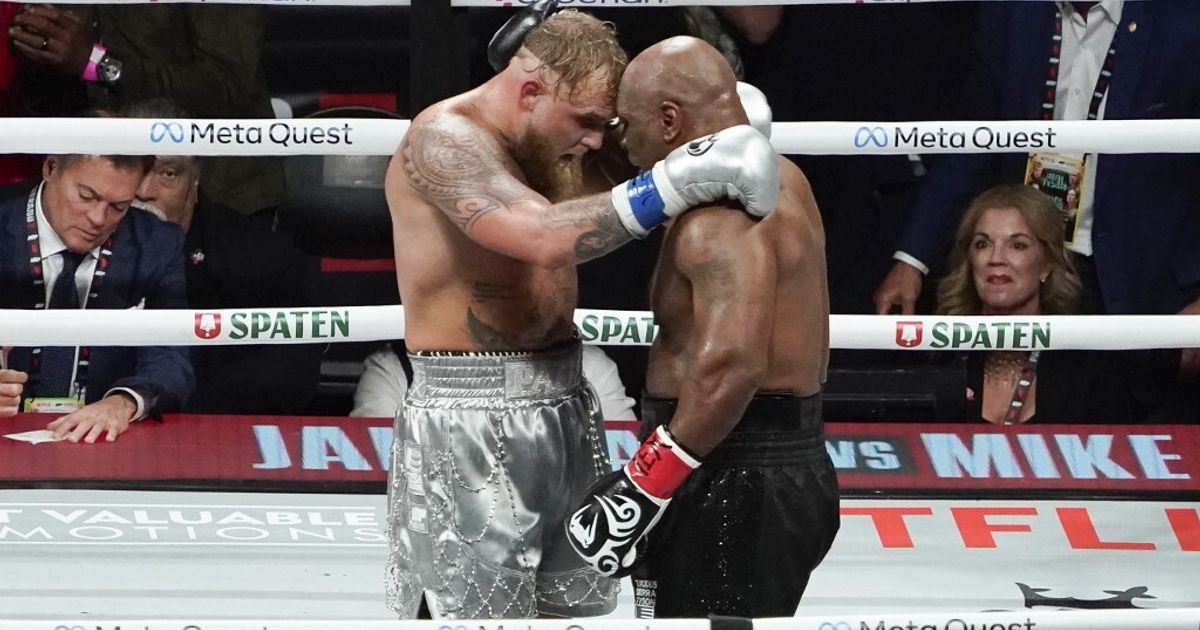 ??????Mike Tyson battuto ai punti dal pugile youtuber Jake Paul