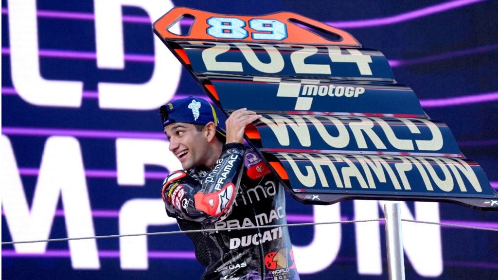 Bagnaia vince a Barcellona ma il campione del mondo è Martin. Pecco, "ho fatto degli errori"