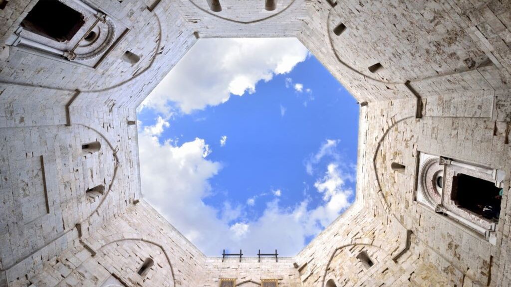 Castel del Monte, Puglia