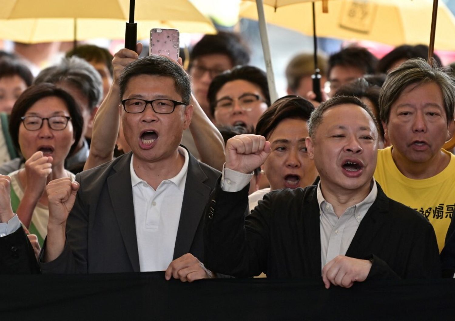 Le condanne contro gli attivisti pro-democrazia a Hong Kong