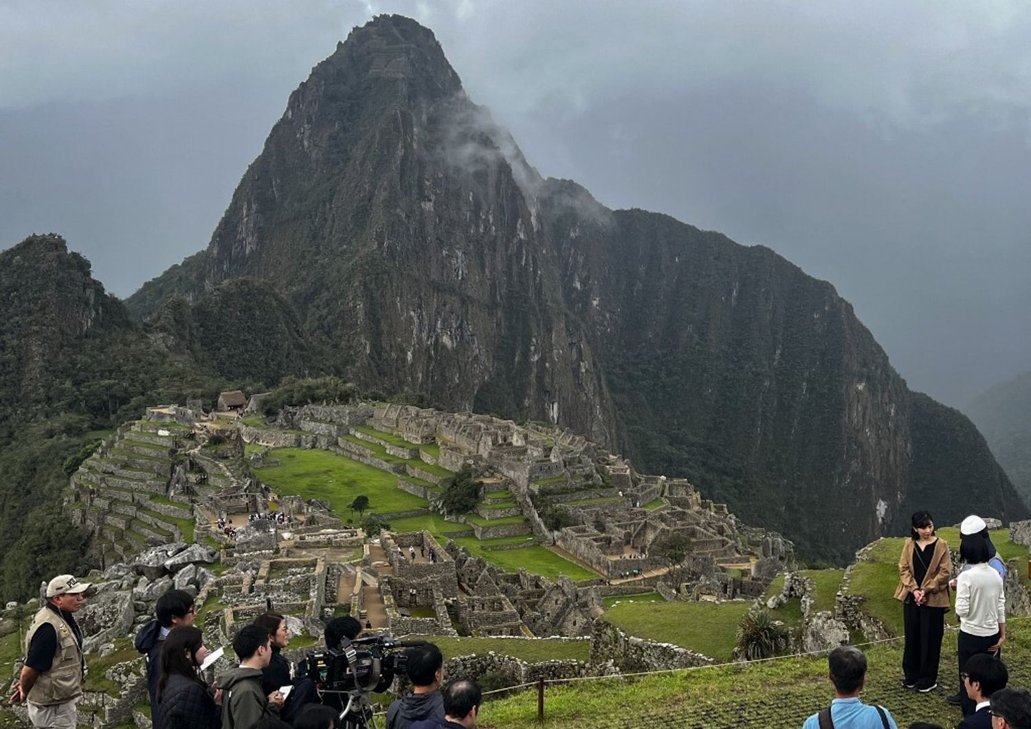 peru spargono ceneri umane a machu picchu con video su tiktok