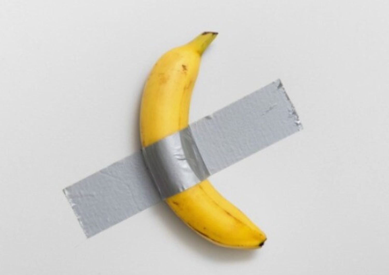 Banana con nastro adesivo di Cattelan