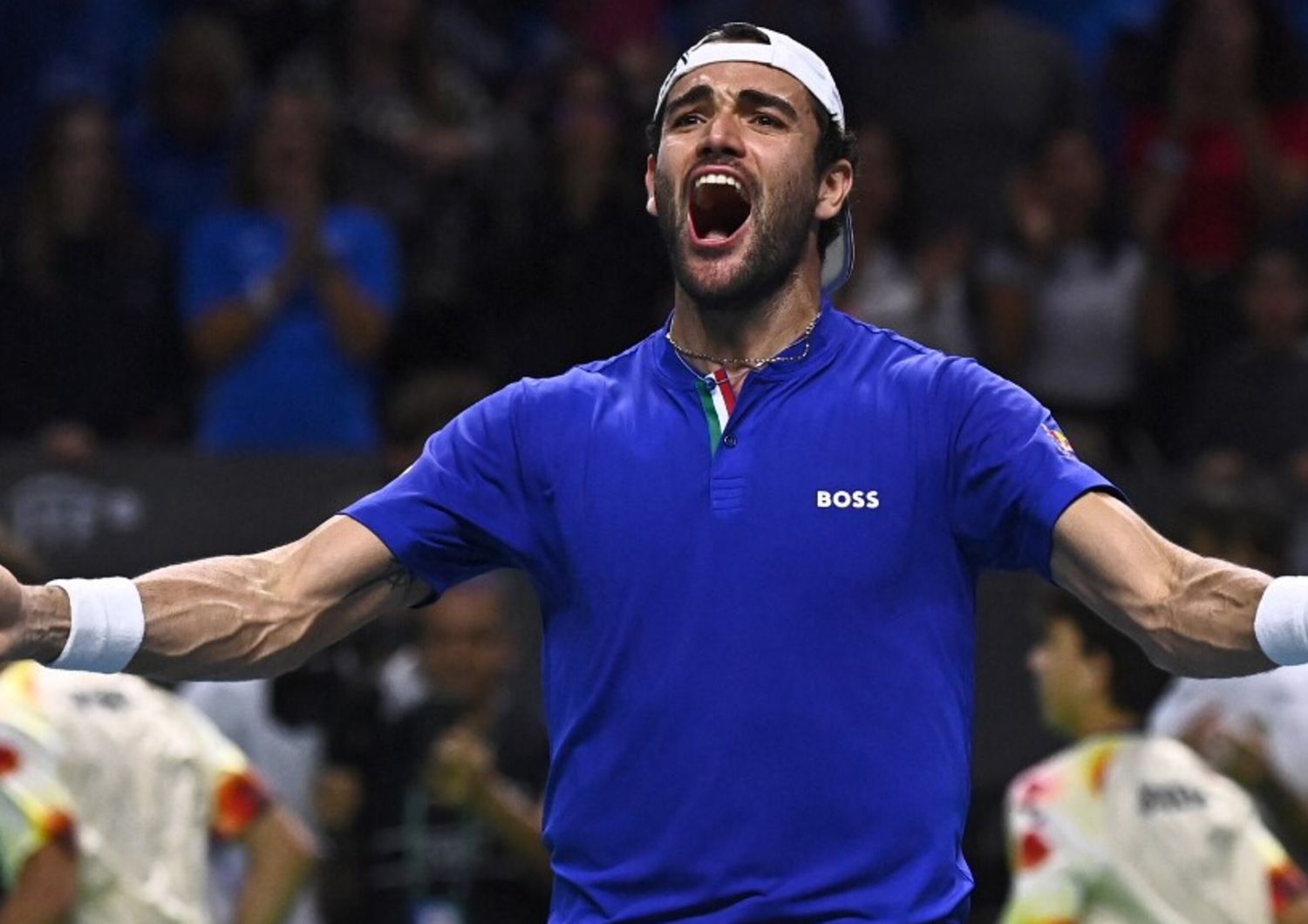 L'Italia a un passo dalla Coppa Davis. Berrettini batte 6-4 6-2 Van de Zandschulp. Adesso tocca a Sinner