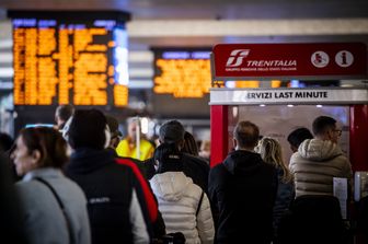 Ritardi e cancellazioni per lo sciopero dei treni