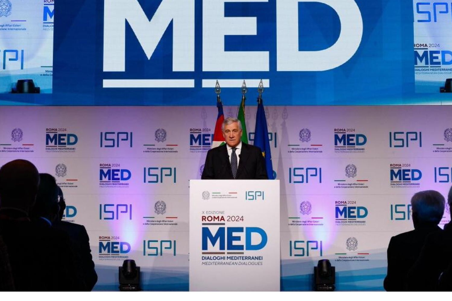 Le ministre Tajani annonce un nouvel avion d’aide humanitaire pour Gaza