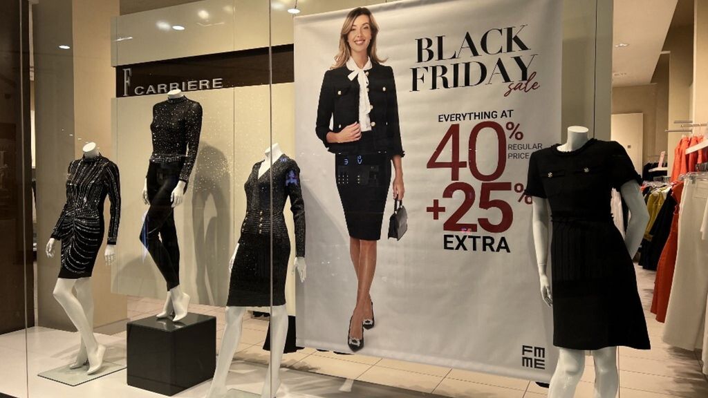 La passione per il Black Friday e quell'assaggio di shopping natalizio