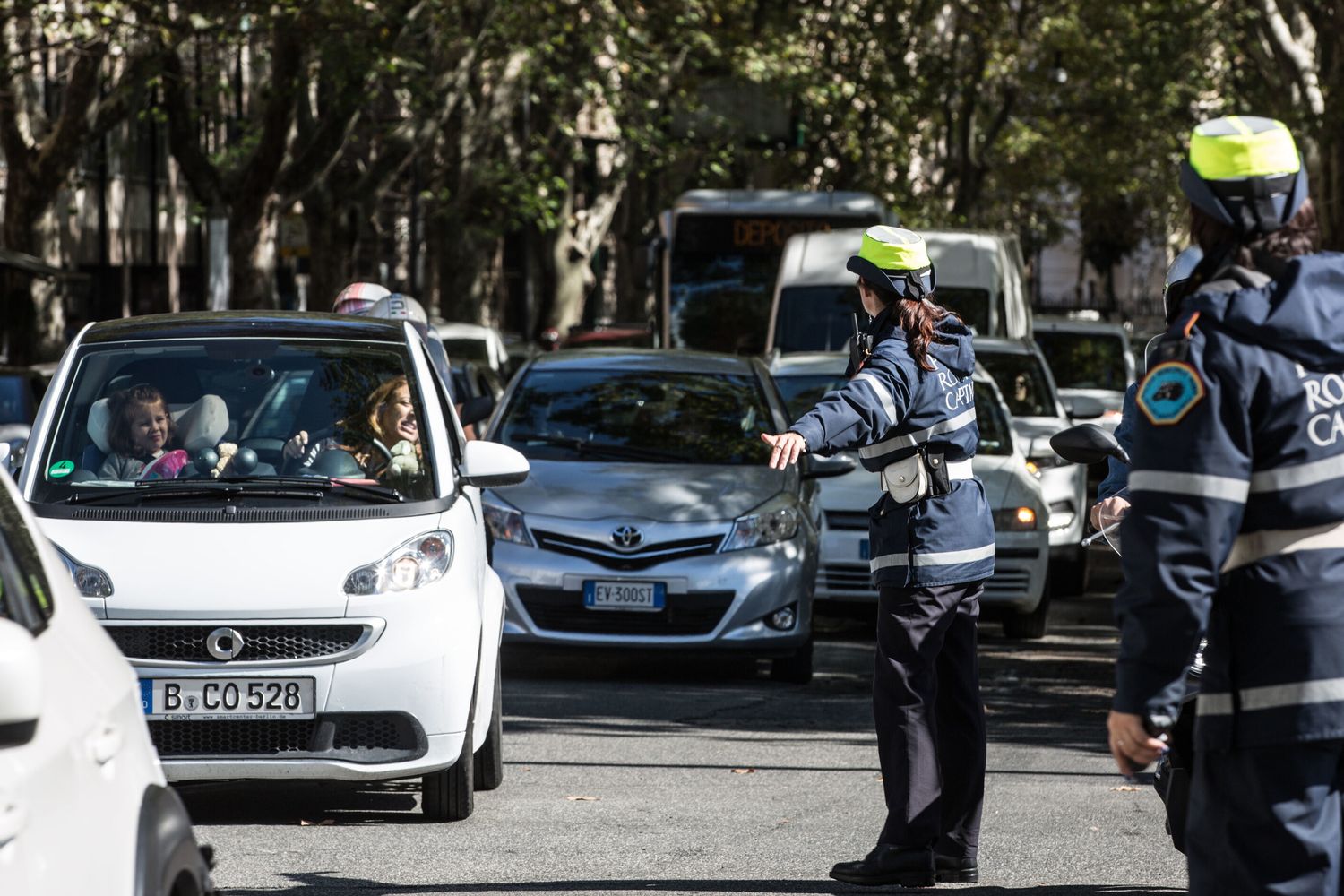 Traffico sul Lungotevere