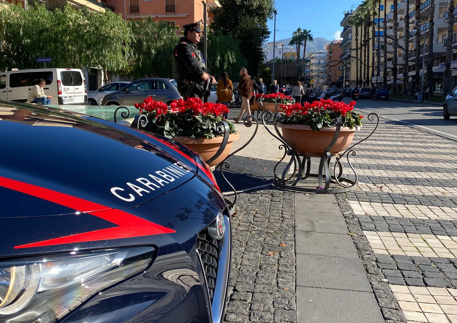 Diciottenne massacrato per aver difeso l'amico in una rissa, in sei ai domiciliari