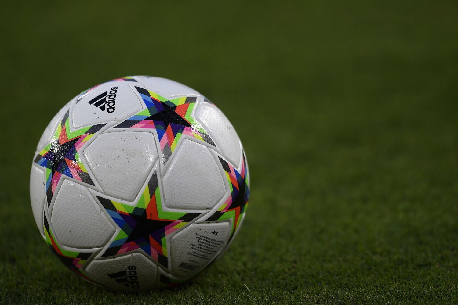 Va a giocare a pallone ma gli avversari sono poliziotti, nei guai un detenuto in permesso