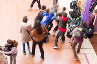 Presa a calci e a pugni durante la ricreazione, caso di bullismo in una scuola elementare di Bolzano