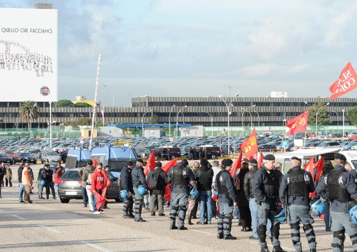 stellantis presidio operai a pomigliano d arco