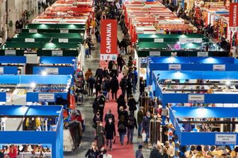 L'Artifgiano in fiera", une vue sur les stands