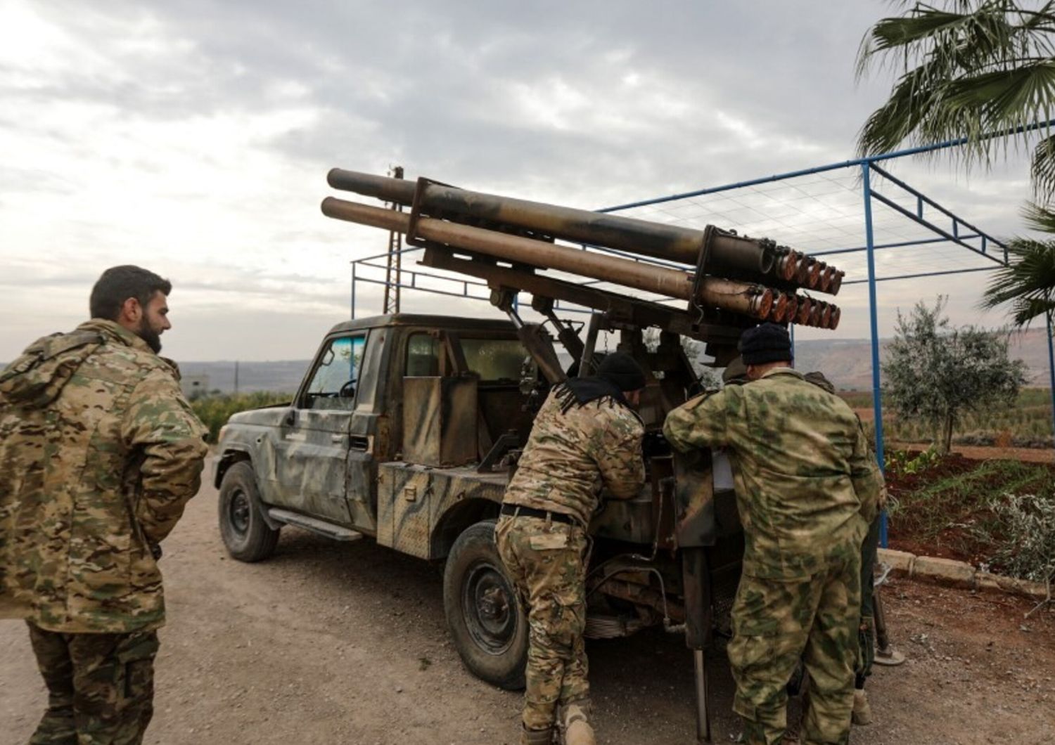 Siria, combattenti anti-governativi a Hama