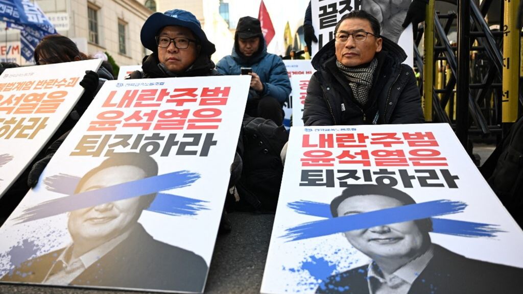 Sud Corea, il partito di governo vuole le dimissioni di Yoon