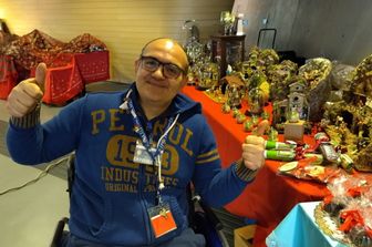 campione paralimpico di canoa e maestro del presepe