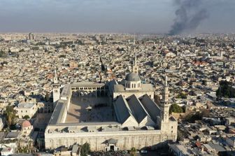 I ribelli sono a Damasco. Mosca, "al-Assad ha lasciato la Siria". Macron, "il barbaro regime è caduto"