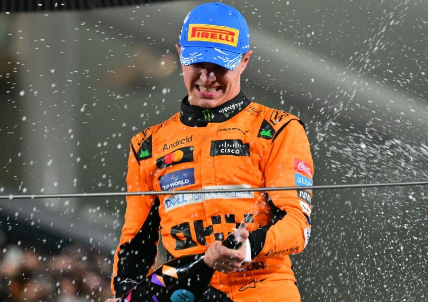 Lando Norris vince ad Abu Dhabi, sfuma il titolo costruttori per la Ferrari