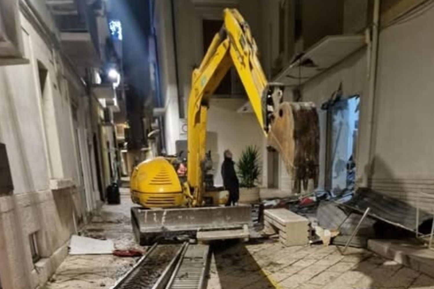 Due rapine in un'ora ad Apricena