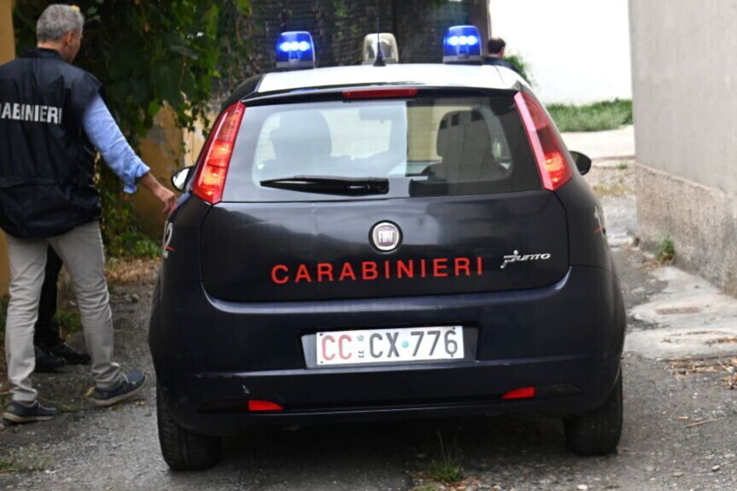 Anziana uccisa e sepolta nel bosco. Il figlio rischia il processo