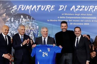 Le sport au service de la paix : l’Italie présente “Nuances de bleu”