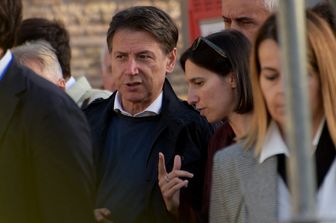 Pd e M5s ai ferri corti sulle armi