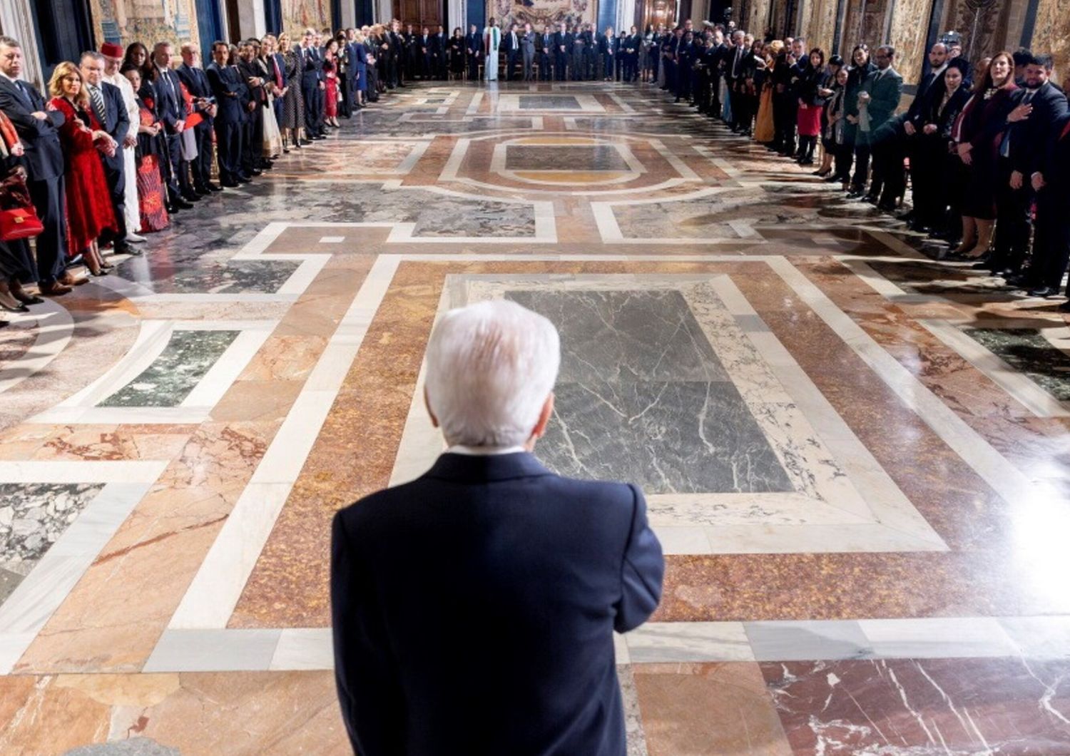 Le Président de la République Sergio Mattarella à la Conférence des Ambassadeurs Italiens