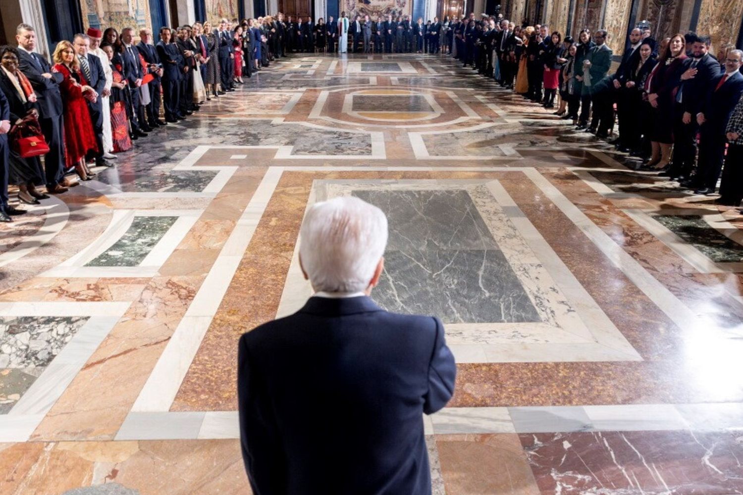 Le Président de la République Sergio Mattarella à la Conférence des Ambassadeurs Italiens