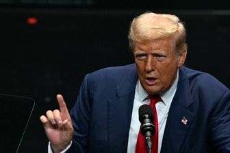 Trump, "astronomico il numero dei morti in Ucraina. Parlerò con Putin e Zelensky"