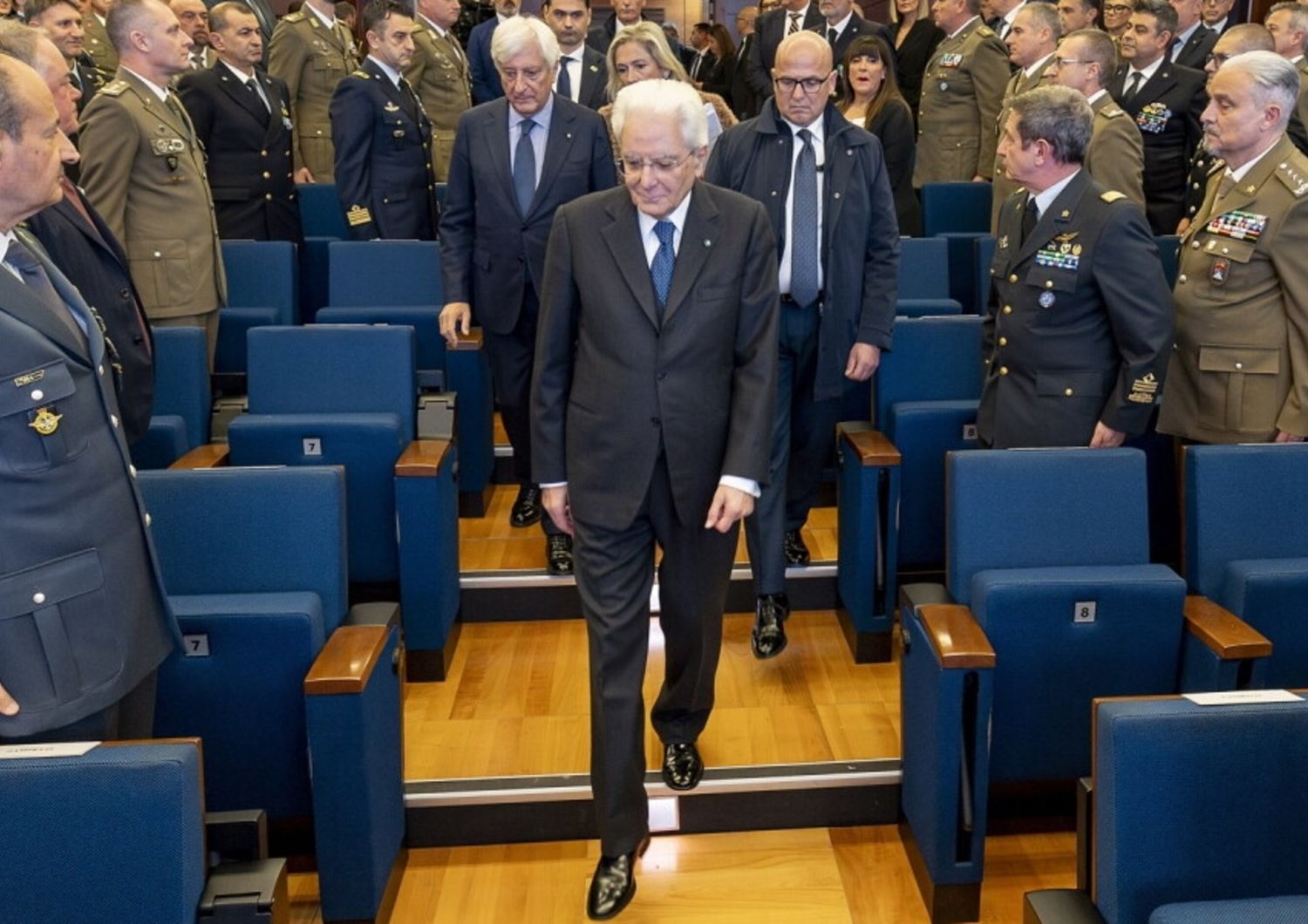 L'hommage du président Mattarella aux militaires des missions internationales, "artisans de paix"
