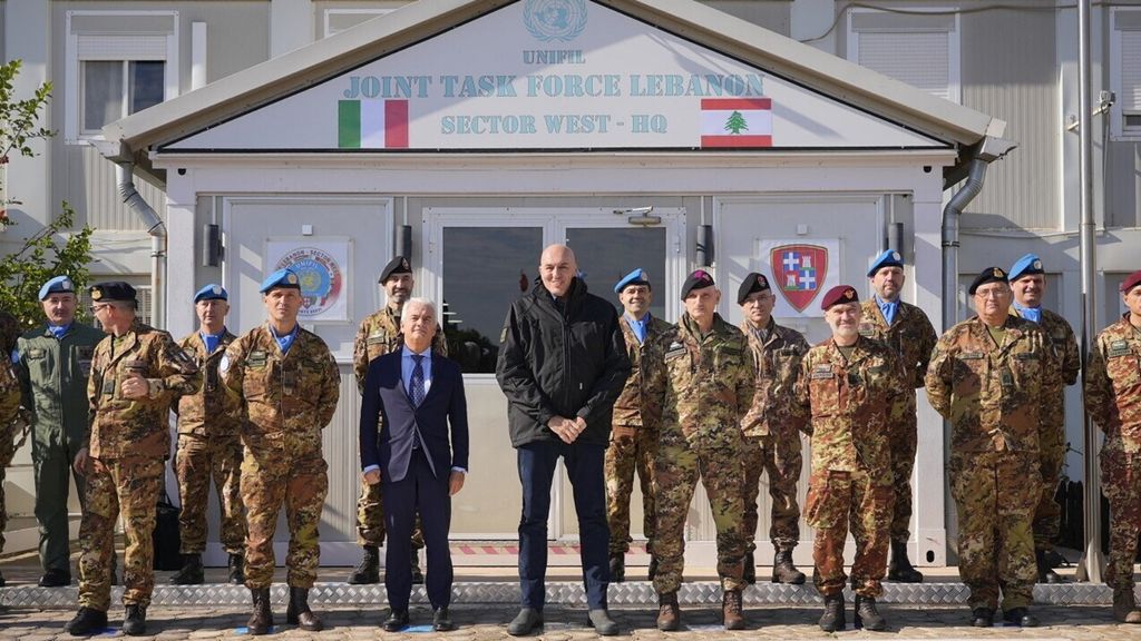 L'hommage du président Mattarella aux militaires des missions internationales, "artisans de paix"