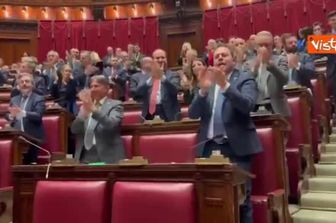 Open Arms, applausi tra i banchi della Camera dopo l'assoluzione di Matteo Salvini