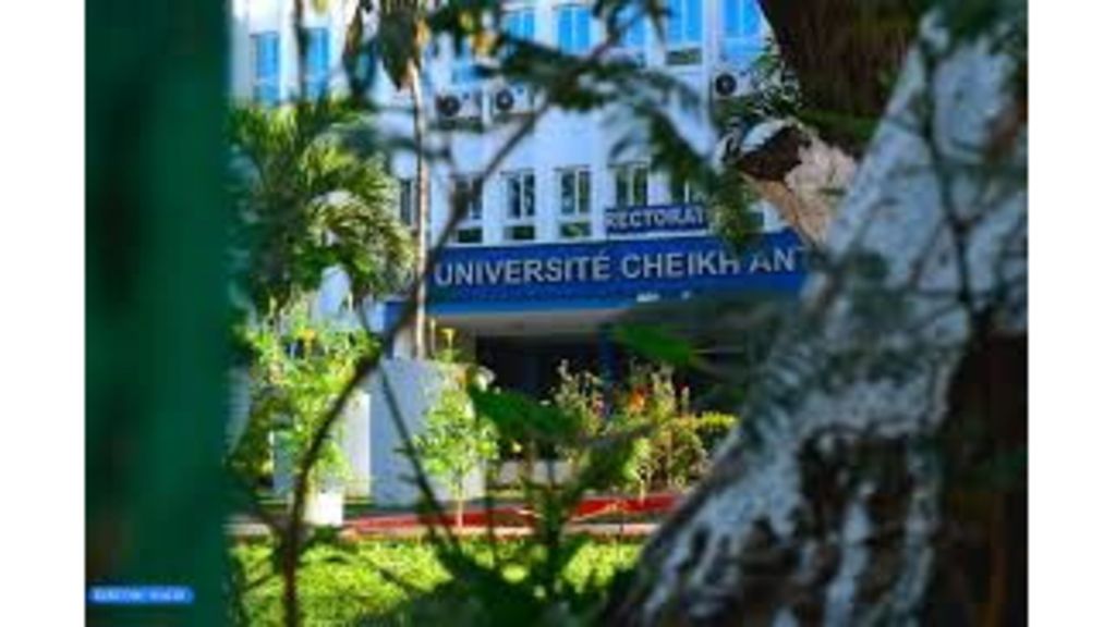 UCAD, Dakar, entrée de l'Université