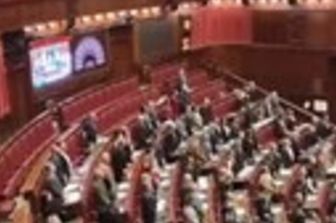 Minuto di silenzio in Aula a Montecitorio per l’attentato al mercatino di Madreburgo