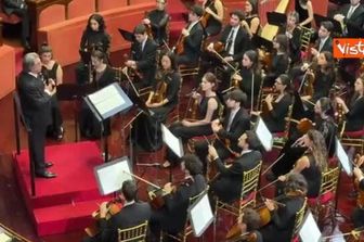 Muti al pubblico al Concerto in Senato: Stutatelo sto telefono, pensavo di avere suono in partitura