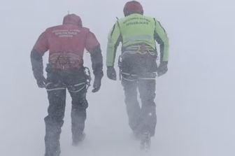 Escursionisti bloccati Gran Sasso ricerche