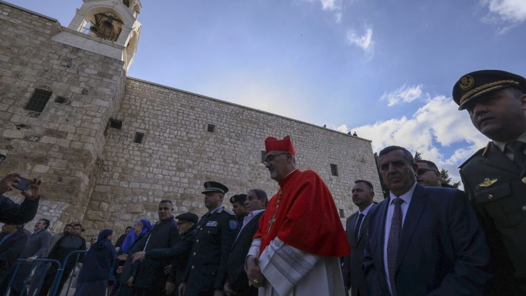 Natale a Betlemme, una "fuga" dalla guerra per i cristiani di Terra Santa