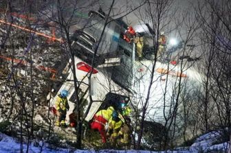 Il bus caduto in mare in Norvegia