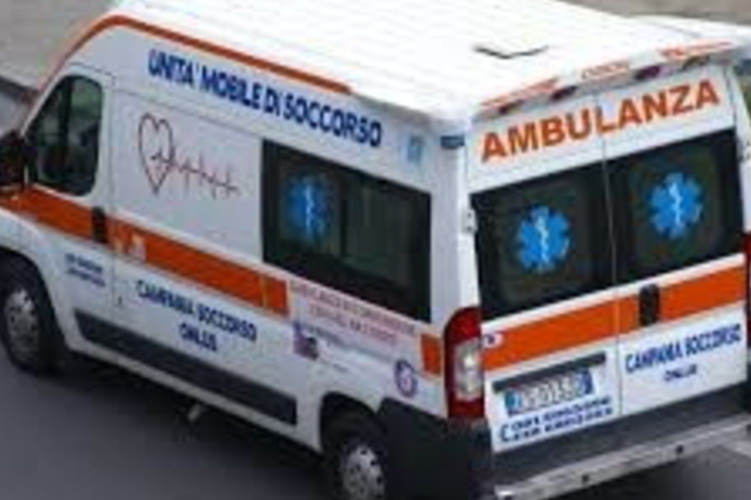 Un'auto lo travolge, bambino di 10 anni muore nel Napoletano