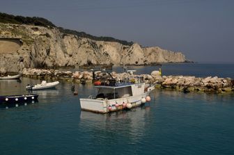 isole tremiti isolate da sei giorni la rabbia della sindaca