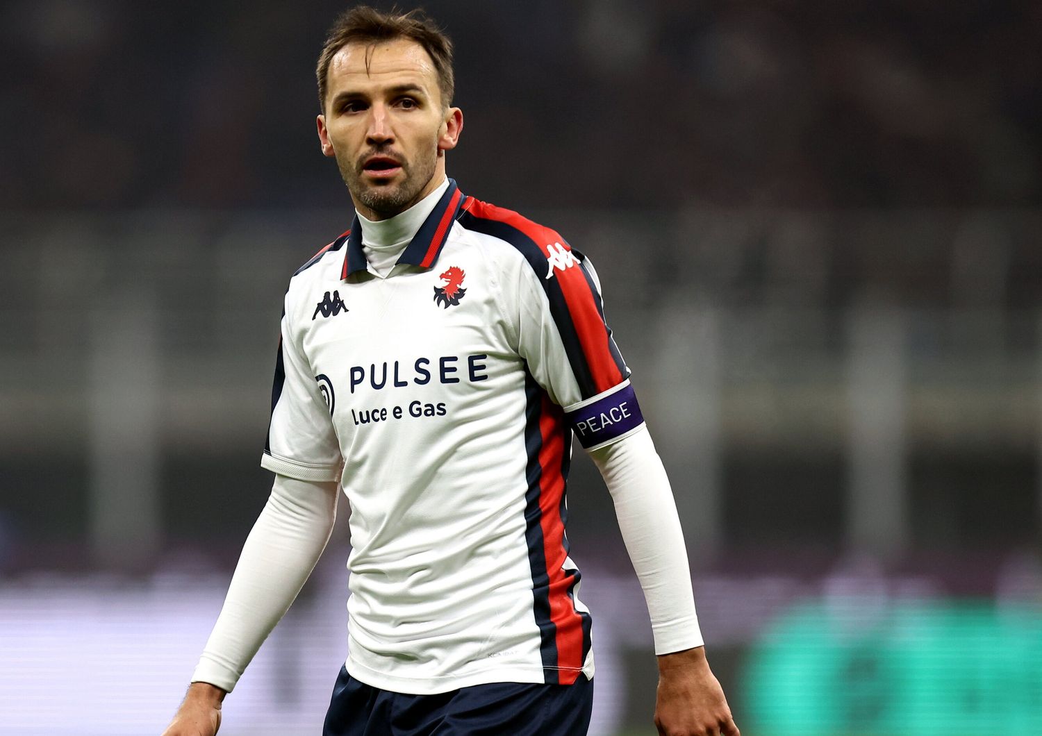 Il Genoa festeggia con Badelj ed Ekuban, 2-1 ad Empoli