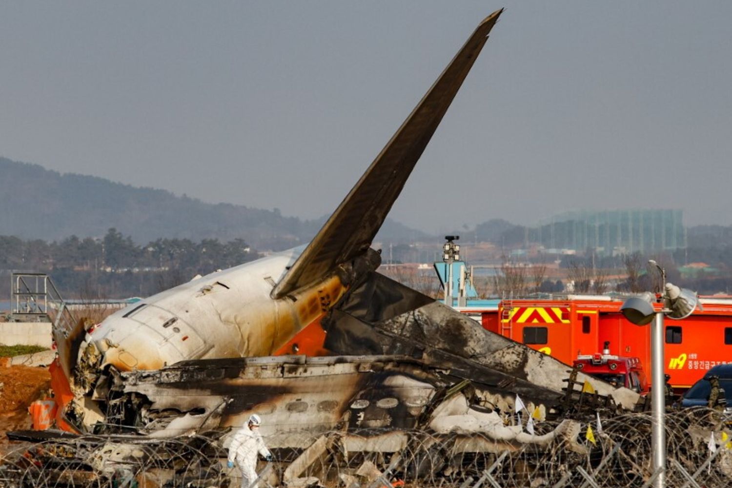 Indagine Russia-Azerbaigian sull'aereo precipitato in Kazakistan. Ma Aliyev accusa Mosca