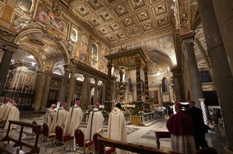 L'omelia a Santa Maria Maggiore dopo l'apertura della Porta Santa