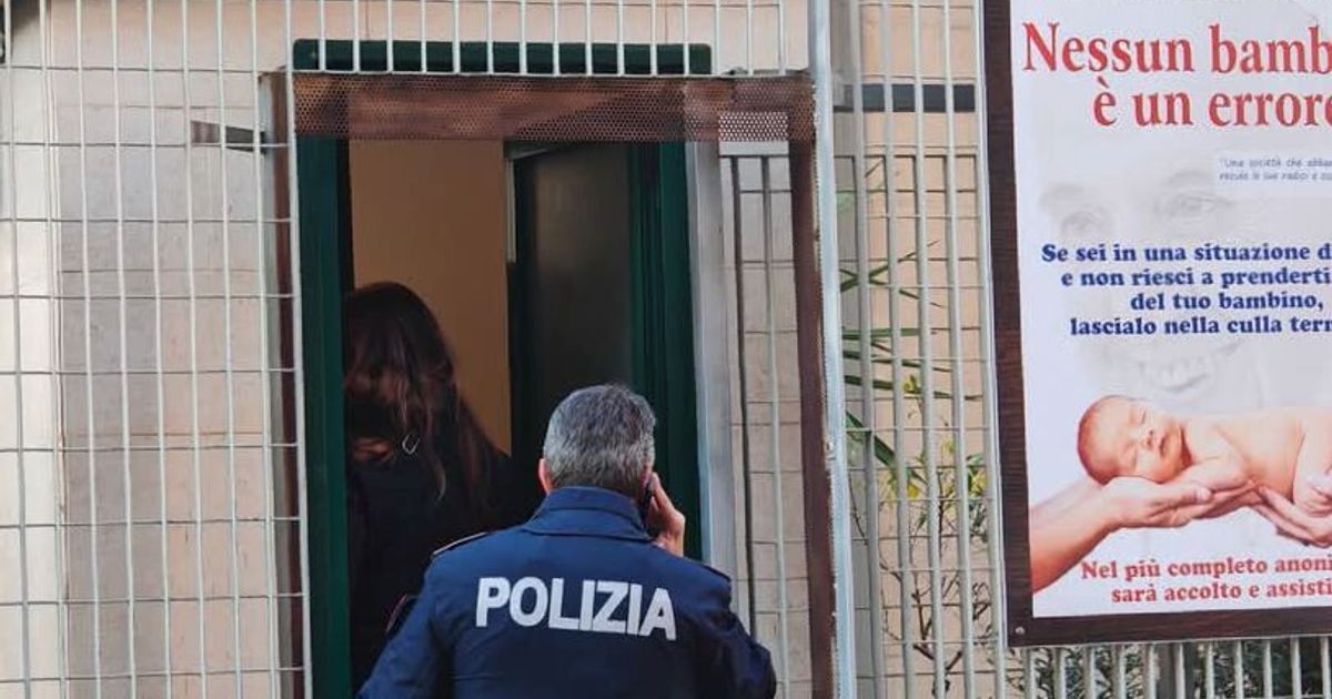 Neonato morto a Bari, nel mirino degli inquirenti il funzionamento della culla