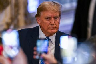 Caso Stormy Daniels, Trump verso la condanna a 10 giorni dal suo insediamento