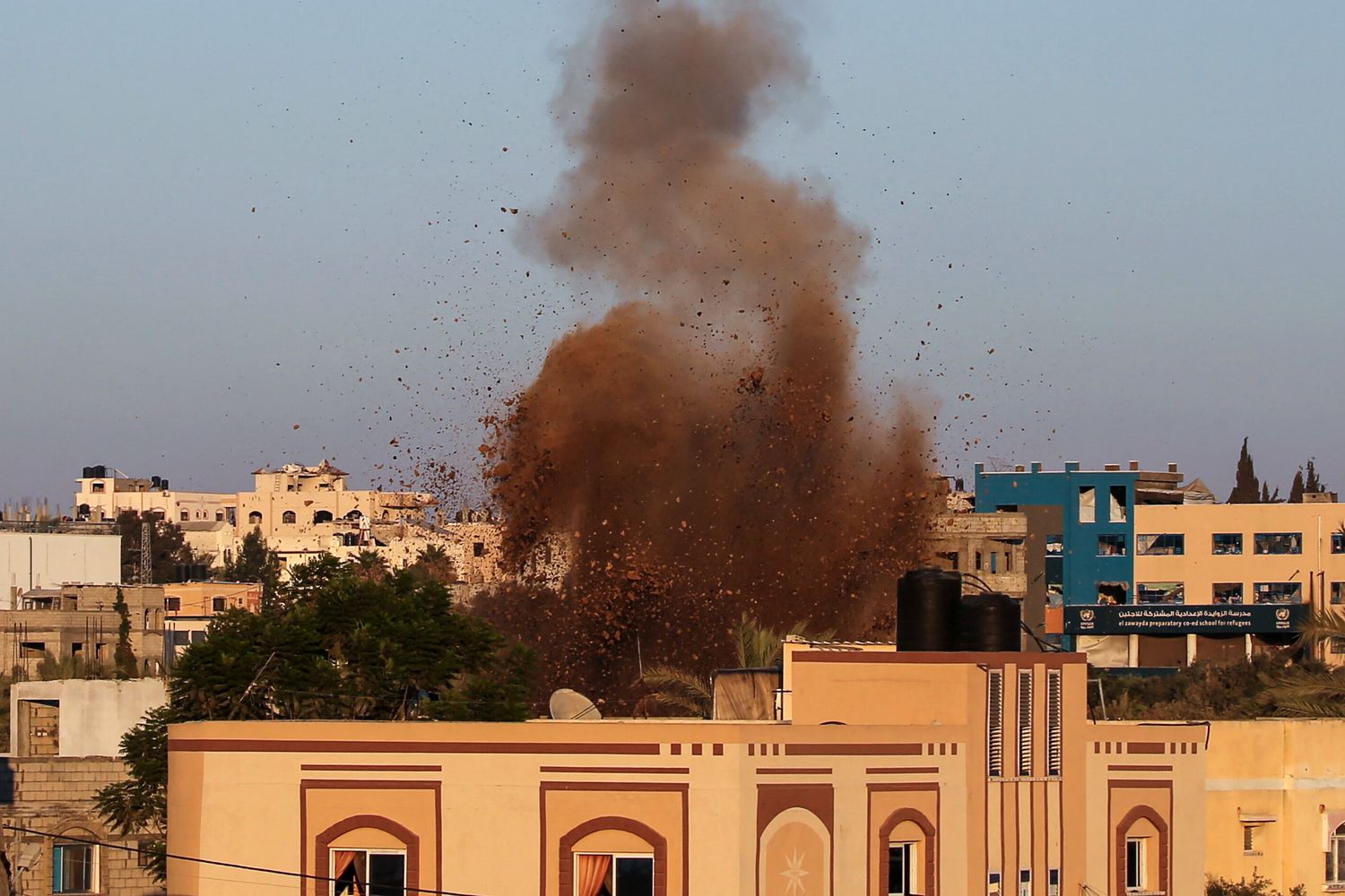 Un bombardamento su Gaza